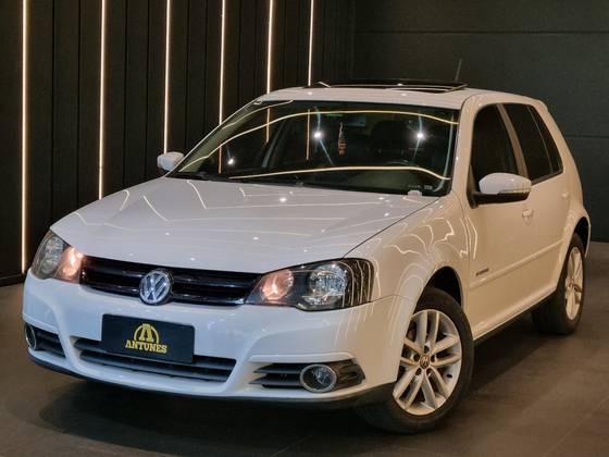 VOLKSWAGEN GOLF 1.6 MI SPORTLINE 8V FLEX 4P MANUAL VOLKSWAGEN GOLF 1.6 MI SPORTLINE 8V FLEX 4P MANUAL